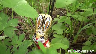 Austrian Teen found a real easter bunny