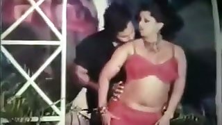 Big Boobs Actress Erotic Dancing In Bangla Movie Song